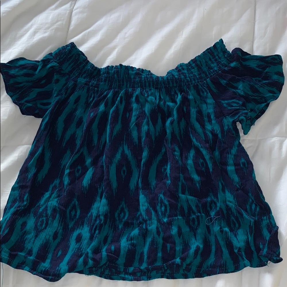 BRAND NEW OFF THE SHOULDER BLOUSE